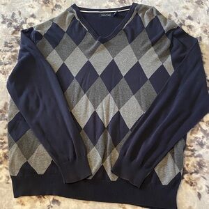 Nautica Men's V-Neck Argyle Sweater in Navy and Gray